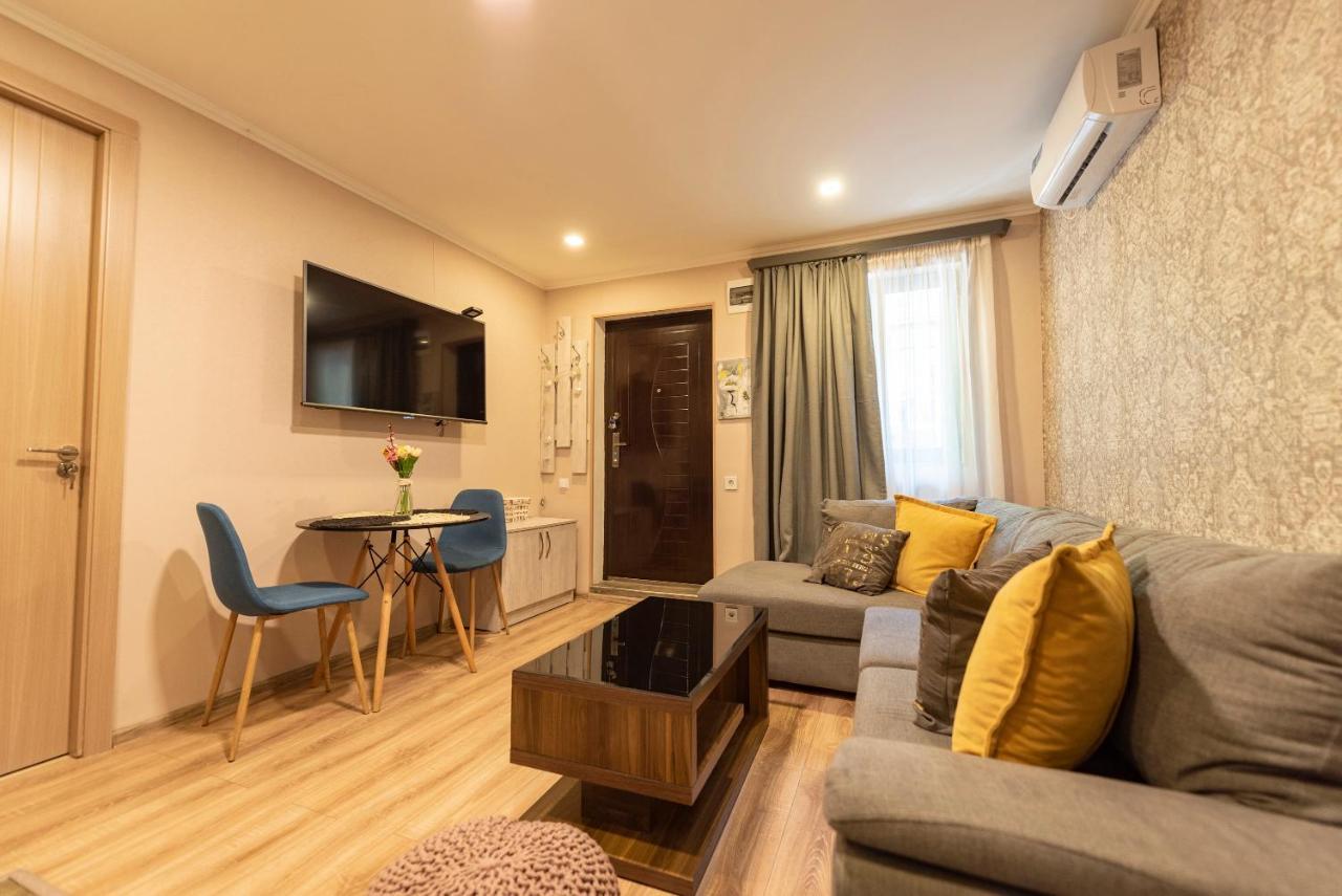 Garden House Βίλα Τυφλίδα Εξωτερικό φωτογραφία
